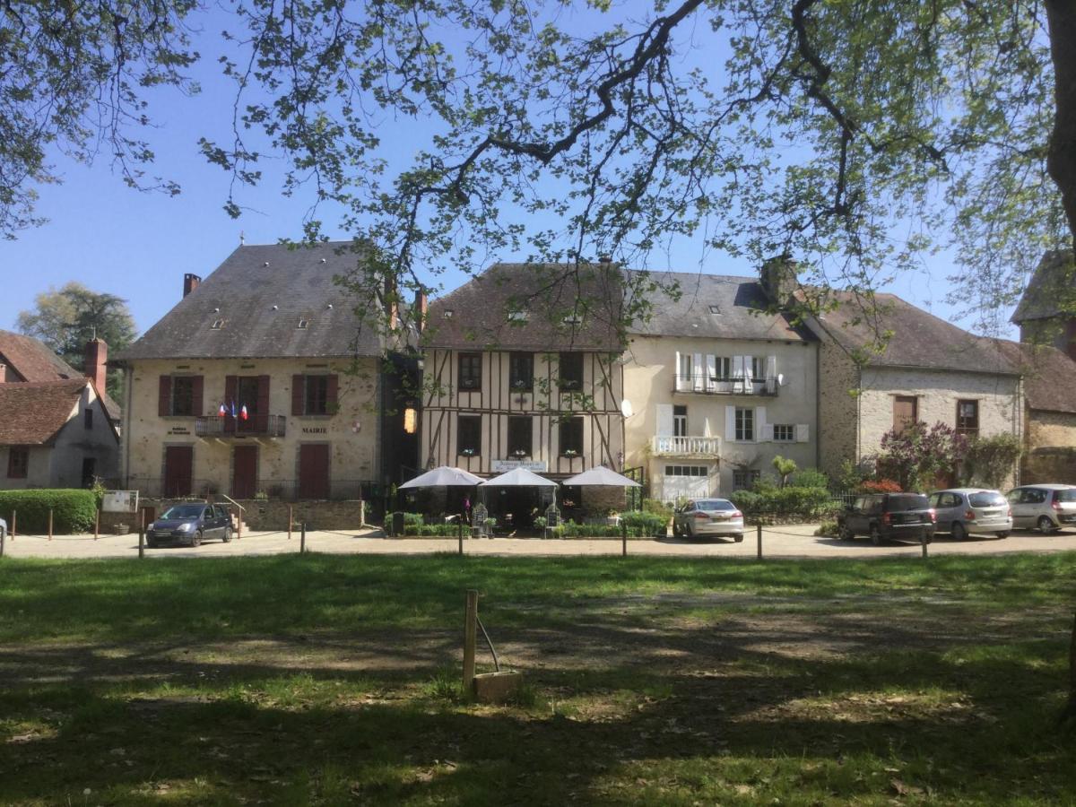 Auberge Henri IV Segur-le-Chateau Exteriör bild